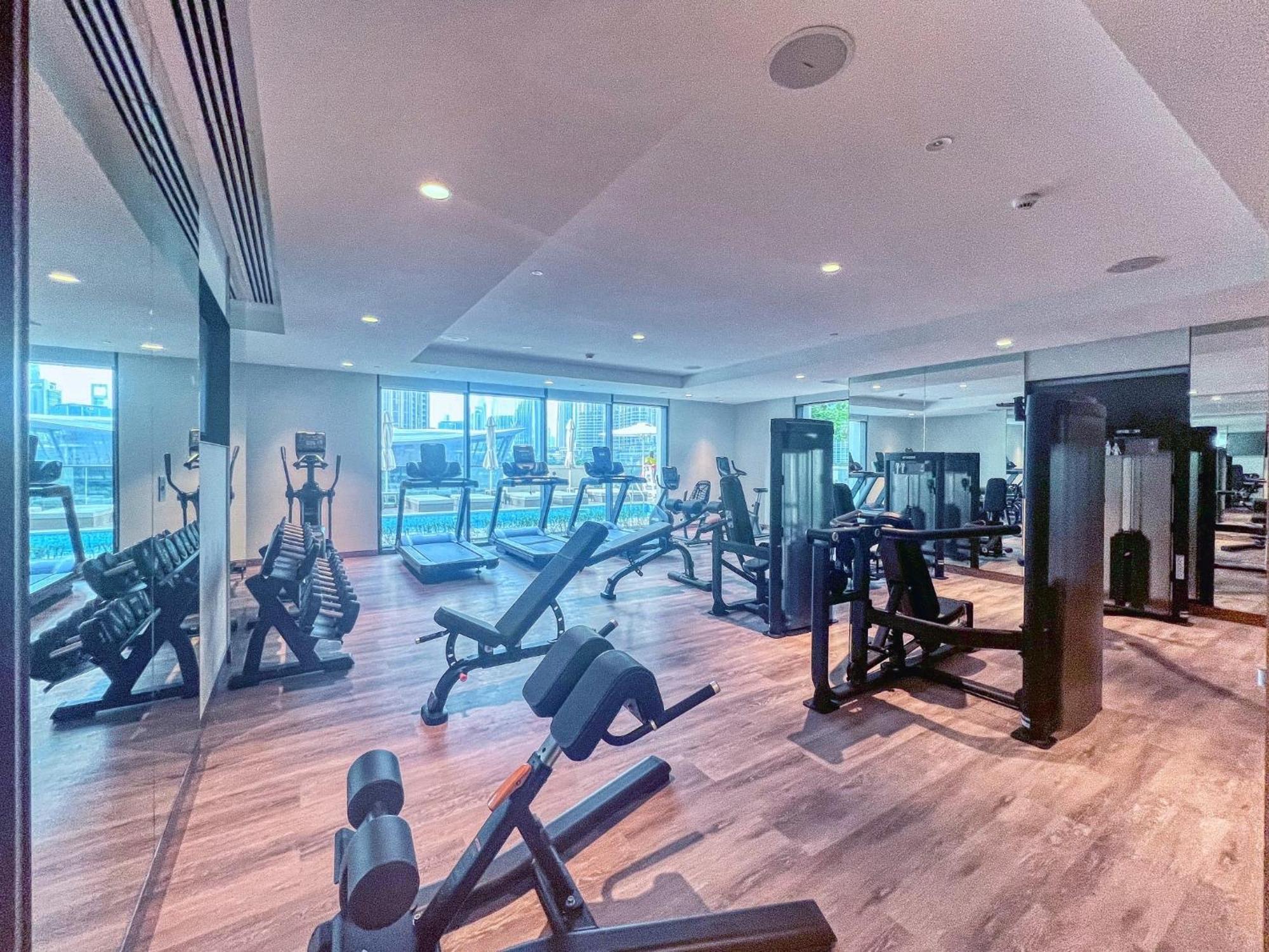 Downtown Dubai- 2br In Act Towers