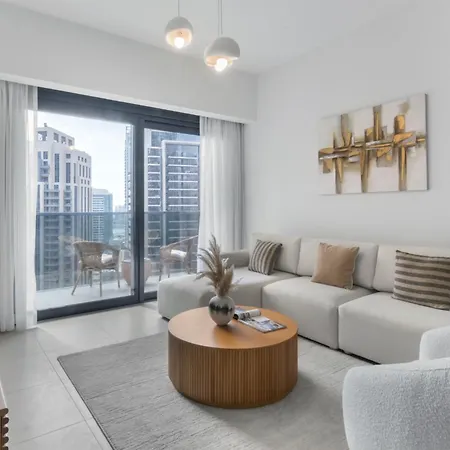 Downtown Dubai- 2Br Apartment In Act Towers Exterior photo